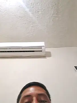 littleboyhot95 online show from 09/15/25, 09:15