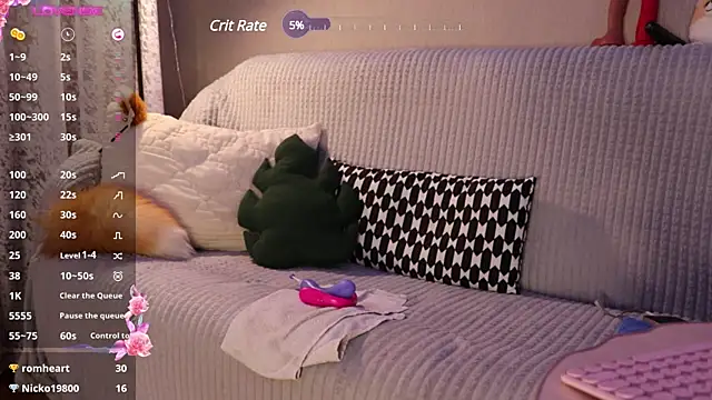 mari moon bunny online show from 12/13/24, 05:00