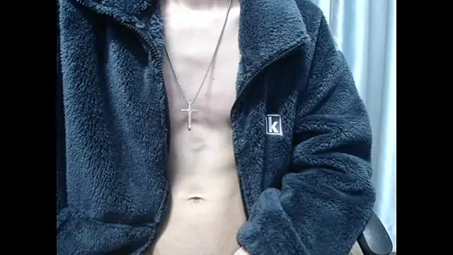 Snapshot of wujiaxing22 chatting on 12/17/24, 04:11 wujiaxing22 online show from 12/17/24, 04:11