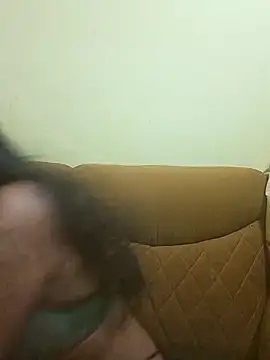 Nandinip2706 online show from 03/25/26, 11:27