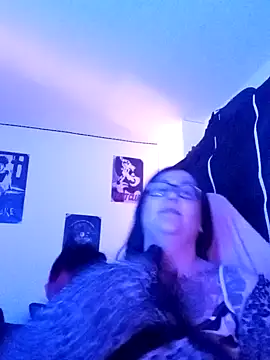 l1la Rav3n online show from 12/26/24, 01:51