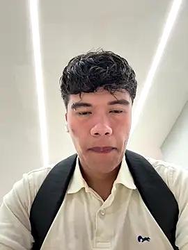 Snapshot of Logan_smith1 chatting on 10/01/25, 06:36 Logan smith1 online show from 10/01/25, 06:36