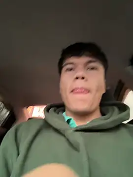 Snapshot of Logan_smith1 chatting on 10/24/25, 08:38 Logan smith1 online show from 10/24/25, 08:38