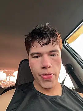 Logan smith1 online show from 01/06/26, 07:39