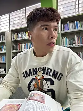 Logan smith1 online show from 03/17/26, 07:17