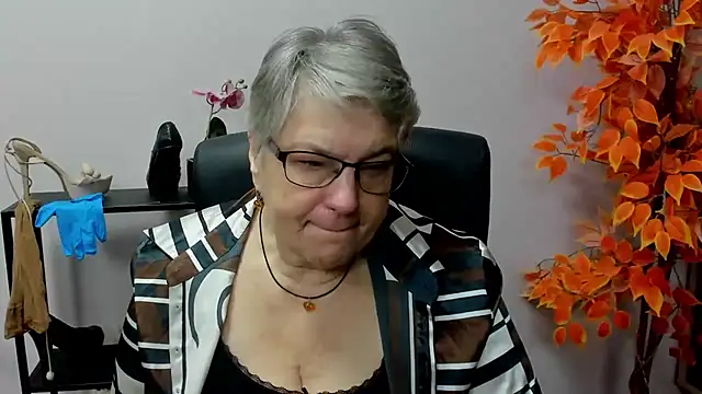 IrisDream online show from 12/11/24, 07:20