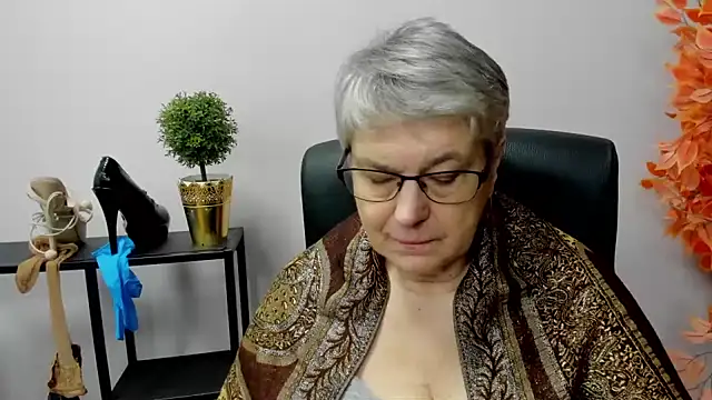 IrisDream online show from 01/02/25, 10:37