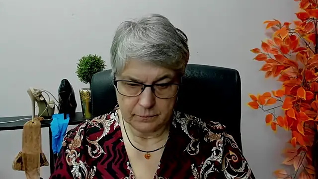 IrisDream online show from 01/20/25, 11:13