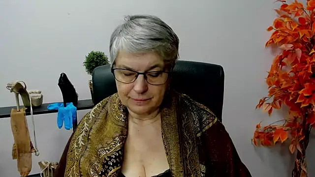 IrisDream online show from 01/21/25, 11:03