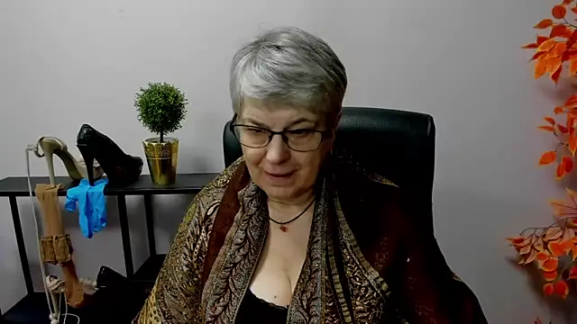 IrisDream online show from 02/26/25, 01:52