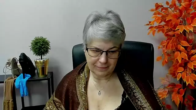 IrisDream online show from 03/13/25, 07:20