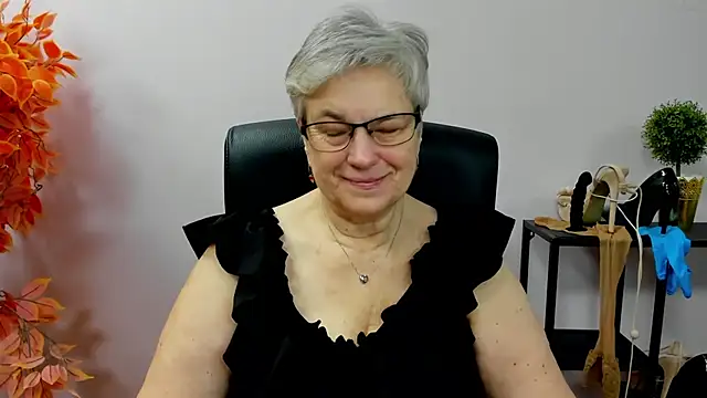 IrisDream online show from 10/30/25, 07:21