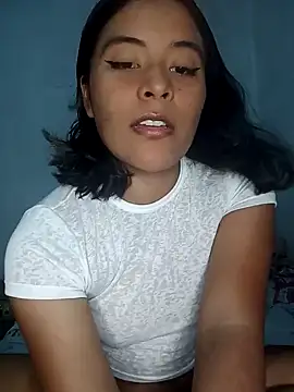 Snapshot of Bruno_Iris_sex chatting on 01/18/25, 12:46 Bruno Iris sex online show from 01/18/25, 12:46