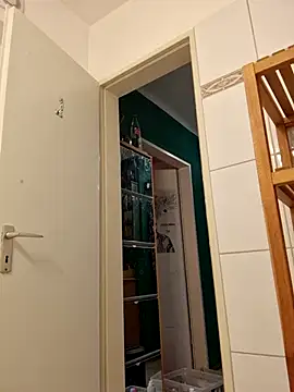 Snapshot of Josephine_LIVE chatting on 11/04/25, 07:46 Josephine LIVE online show from 11/04/25, 07:46