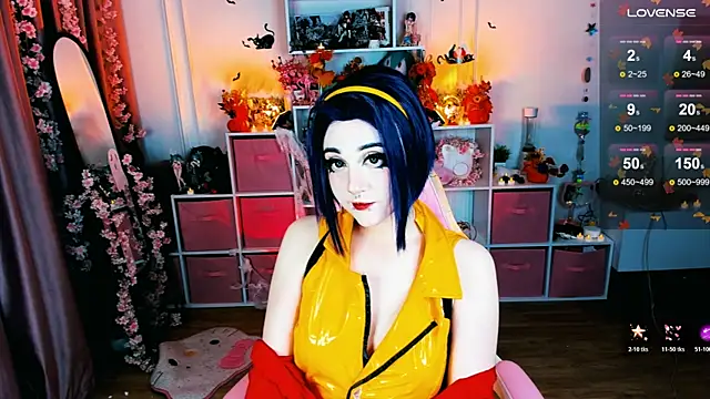 Snapshot of Aki__Ra chatting on 10/23/25, 11:46 Aki Ra online show from 10/23/25, 11:46