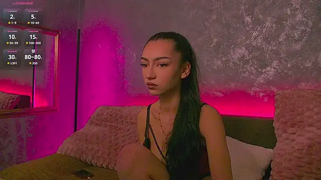 BettyAshley online show from 12/22/25, 10:29