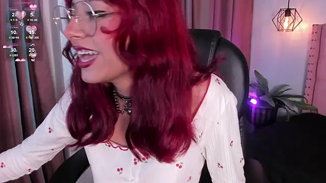 cloe  palmer online show from 03/01/25, 03:16