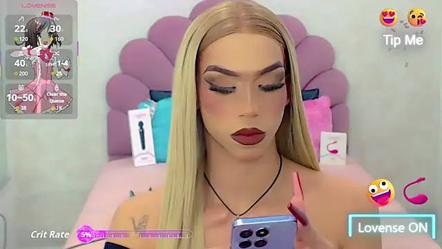 Snapshot of briana_sex32 chatting on 10/08/25, 03:31 briana sex32 online show from 10/08/25, 03:31