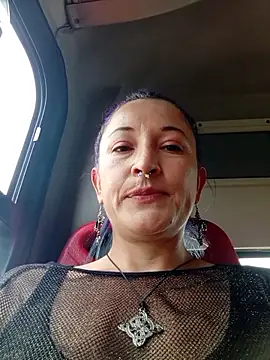 sophie banger online show from 10/27/25, 05:50