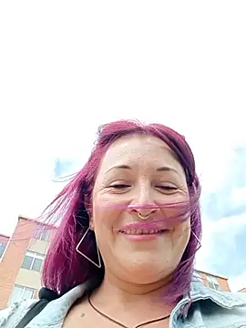 sophie banger online show from 06/29/26, 07:14