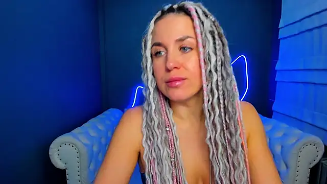 rock n roxy online show from 11/18/25, 01:33