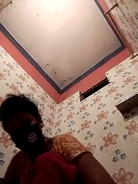 Snapshot of Oindrila-Rani chatting on 03/10/25, 01:10 Oindrila-Rani online show from 03/10/25, 01:10