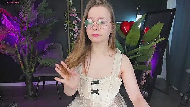 CassieCool online show from 02/15/25, 09:26