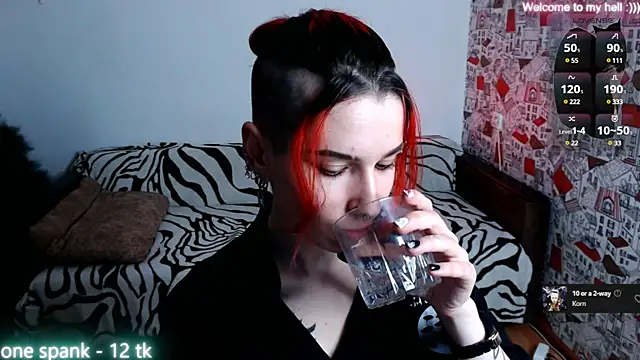 Miya Wey  online show from 12/21/24, 12:27