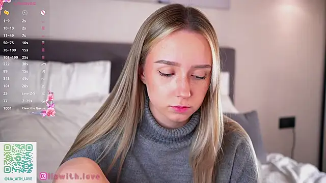 HollisBeckett online show from 09/30/25, 01:21