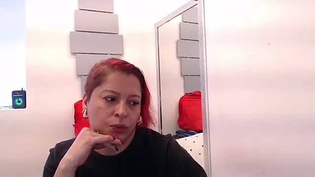 Snapshot of eva_twiss chatting on 07/15/26, 12:21 eva twiss online show from 07/15/26, 12:21