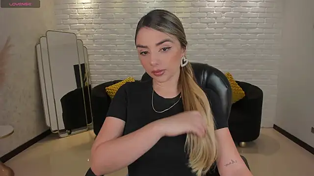 ChloePreston  online show from 01/06/25, 10:35