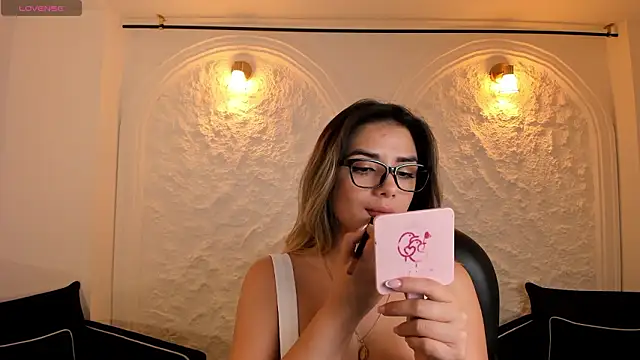 ChloePreston  online show from 02/01/26, 10:47