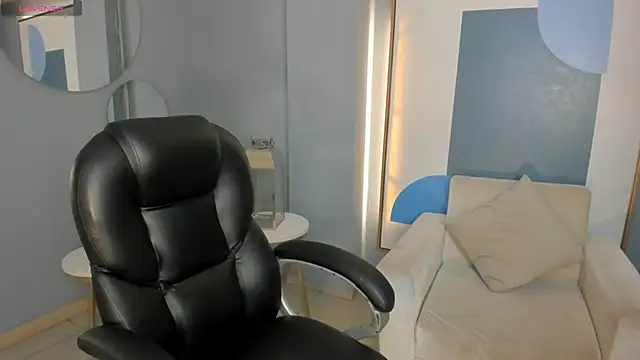 ChloePreston  online show from 05/28/26, 10:56