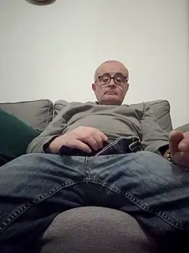 Bretoncool online show from 03/20/25, 05:02