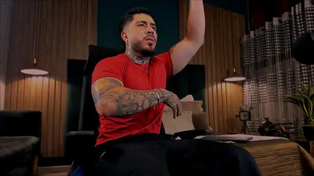 LeoSalvatore  online show from 02/06/25, 03:37