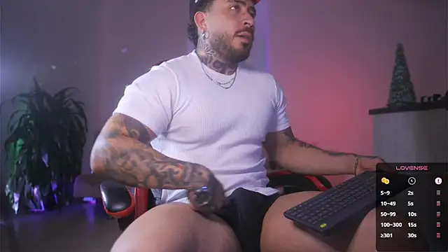 LeoSalvatore  online show from 04/10/26, 01:33