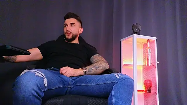 MightyAaron66 online show from 02/12/25, 12:01