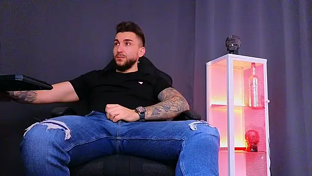 MightyAaron66 online show from 02/17/25, 09:13