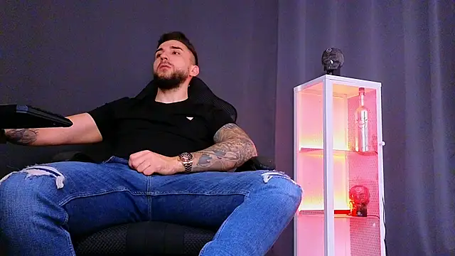 MightyAaron66 online show from 02/17/25, 12:16