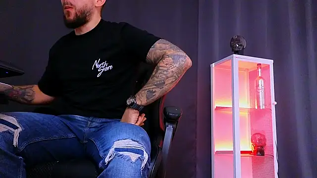 MightyAaron66 online show from 03/15/25, 07:53