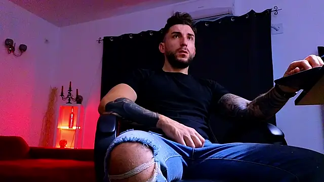 MightyAaron66 online show from 11/09/25, 05:39