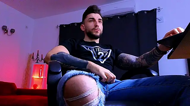 MightyAaron66 online show from 01/16/26, 03:49