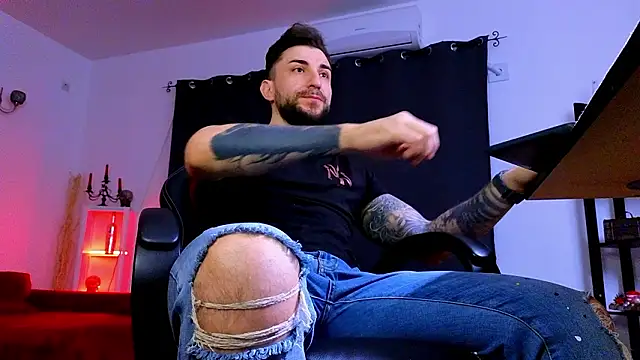 MightyAaron66 online show from 03/01/26, 04:25