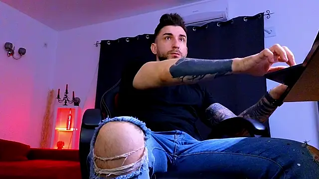 MightyAaron66 online show from 03/29/26, 05:07