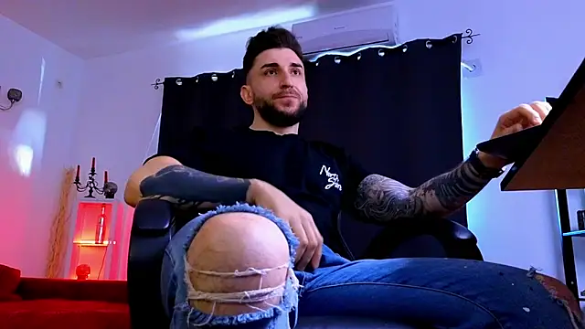 MightyAaron66 online show from 04/09/26, 05:07