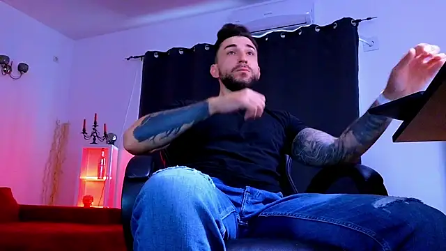 MightyAaron66 online show from 07/10/26, 03:22