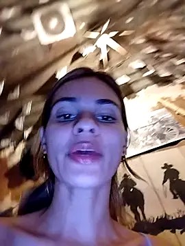 cuteluci  online show from 01/10/25, 02:04