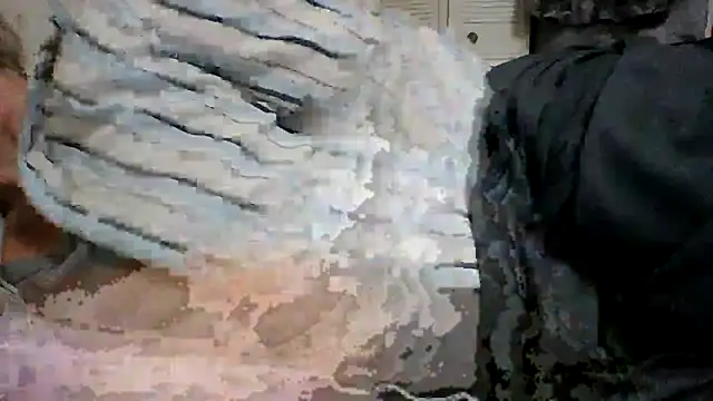 Emilylyn2501 online show from 12/25/24, 12:48