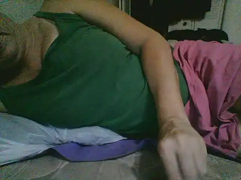 Emilylyn2501 online show from 10/03/25, 11:46