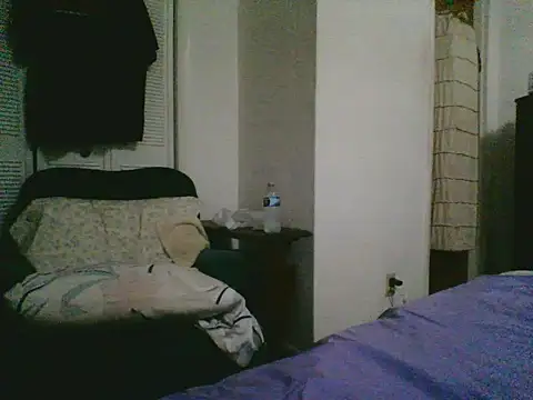 Emilylyn2501 online show from 11/30/25, 02:26